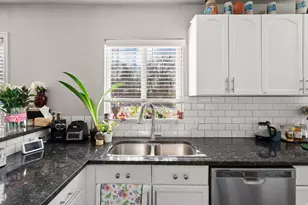 1284 E 22nd St S, Ogden, UT 84401 - Photo 7