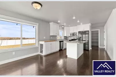 873 E 675 N, Wellsville, UT 84339 - Photo 7