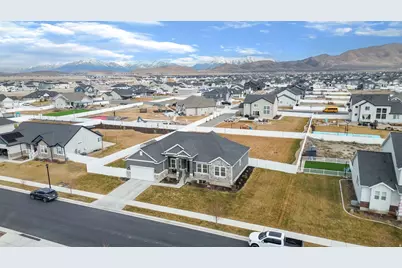 4868 N Canaan Peak Dr, Eagle Mountain, UT 84005 - Photo 47