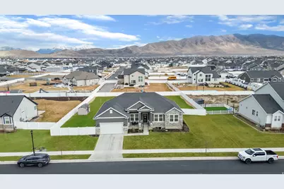 4868 N Canaan Peak Dr, Eagle Mountain, UT 84005 - Photo 49