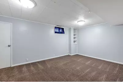 662 E 1200 N, Bountiful, UT 84010 - Photo 23