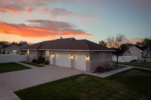 12896 S 1300 W, Riverton, UT 84065 - Photo 29