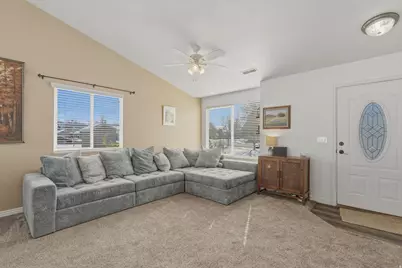 2138 W Craig Ln S, Syracuse, UT 84075 - Photo 5