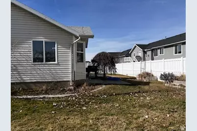 2138 W Craig Ln S, Syracuse, UT 84075 - Photo 21