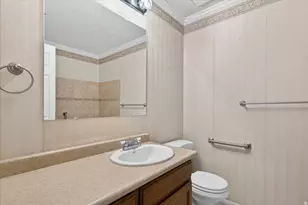 384 S Eastoaks E, Fruit Heights, UT 84037 - Photo 17