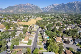 1482 E Waters Ln S, Sandy, UT 84093 - Photo 7