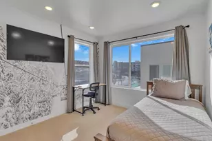 301 W Azure Sky Ln N, Salt Lake City, UT 84103 - Photo 11