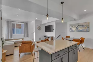 301 W Azure Sky Ln N, Salt Lake City, UT 84103 - Photo 5