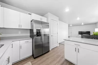 1167 E Telegraph St #C201, Washington, UT 84780 - Photo 3