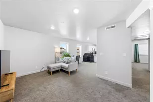 1167 E Telegraph St, Washington, UT 84780 - Photo 5