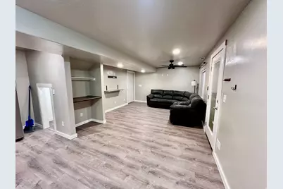 827 N 200 W, Tooele, UT 84074 - Photo 21