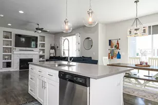 957 W McKenna Rd S, Bluffdale, UT 84065 - Photo 9