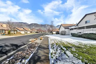 1171 N 725 W, Centerville, UT 84014 - Photo 35