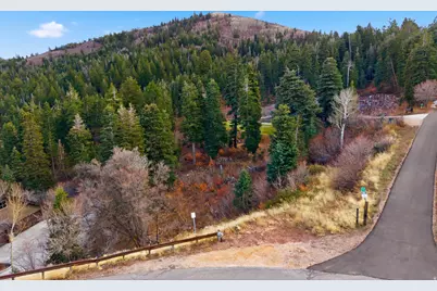 7092 Canyon Dr #116, Park City, UT 84098 - Photo 3