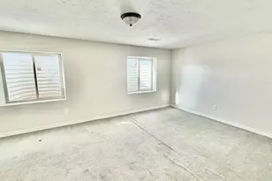 2184 N 170 W, Tooele, UT 84074 - Photo 17