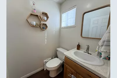 1241 E 6125 S, South Ogden, UT 84405 - Photo 9