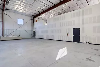 4608 S 3500 W, West Haven, UT 84401 - Photo 13