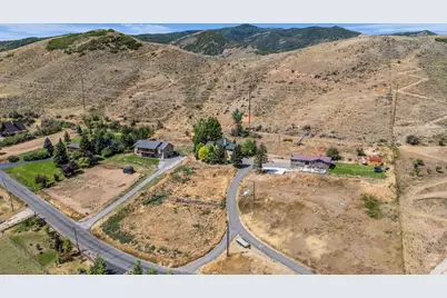 874 S West Hoytsville Rd, Hoytsville, UT 84017 - Photo 3