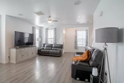 11431 S Lake Falls Rd W, South Jordan, UT 84009 - Photo 15