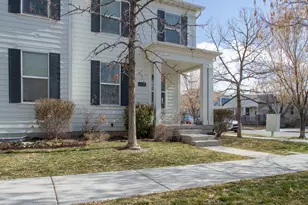 11431 S Lake Falls Rd W, South Jordan, UT 84009 - Photo 5