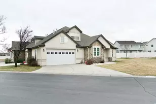 1017 Prestwick Cir, Farmington, UT 84025 - Photo 3