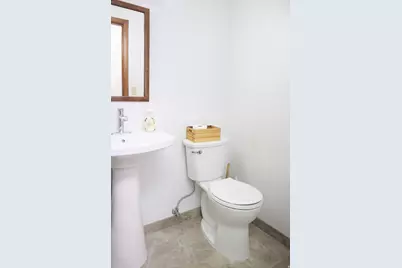 150 E 200 N #8, Logan, UT 84321 - Photo 17