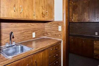 150 E 200 N #8, Logan, UT 84321 - Photo 13