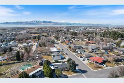 1710 S 165 W, Orem, UT 84058 - Photo 33