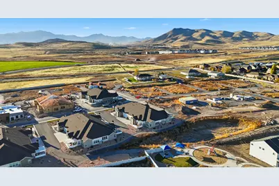 1477 N Saratoga View Ln #A, Saratoga Springs, UT 84045 - Photo 29