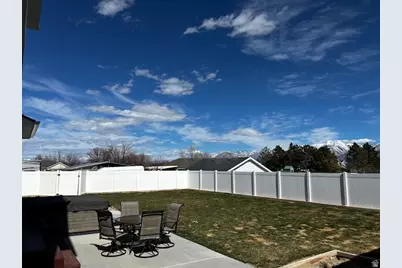 13691 S 3160 W, Riverton, UT 84065 - Photo 19