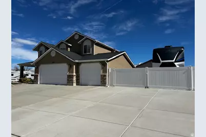 13691 S 3160 W, Riverton, UT 84065 - Photo 5