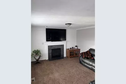 13691 S 3160 W, Riverton, UT 84065 - Photo 17