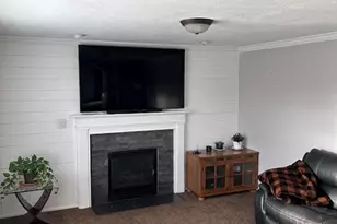 13691 S 3160 W, Riverton, UT 84065 - Photo 17