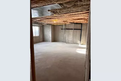 13691 S 3160 W, Riverton, UT 84065 - Photo 27
