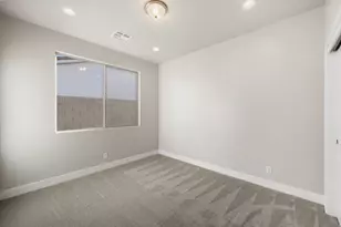 1566 N Ascent St, Washington, UT 84780 - Photo 17