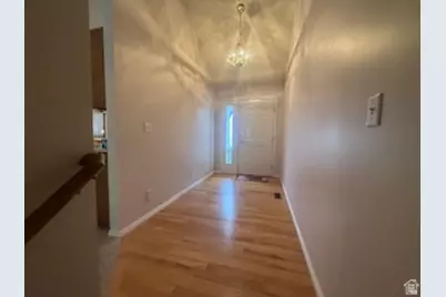 150 E 600 N #202, Kaysville, UT 84037 - Photo 7