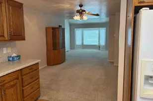 150 E 600 N, Kaysville, UT 84037 - Photo 11