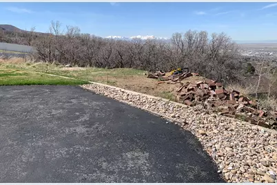 424 E Canyon Estates Dr S #1C, Bountiful, UT 84010 - Photo 9