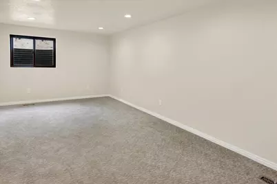 1812 E Beus Dr, Ogden, UT 84403 - Photo 25