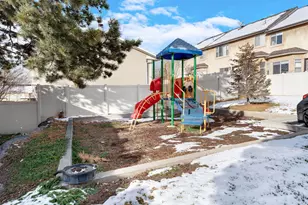 1842 E Rouen Circle, Holladay, UT 84117 - Photo 27