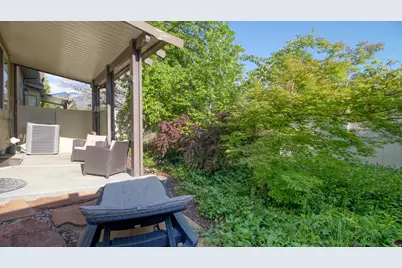 1842 E Rouen Cir, Holladay, UT 84117 - Photo 21