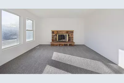 3020 W Rosa Vista Dr, Taylorsville, UT 84129 - Photo 3