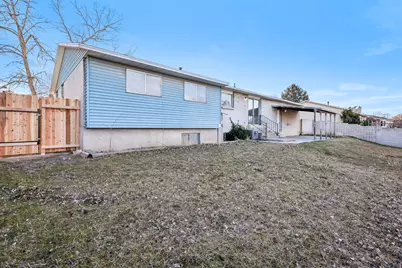 3020 W Rosa Vista Dr, Taylorsville, UT 84129 - Photo 5