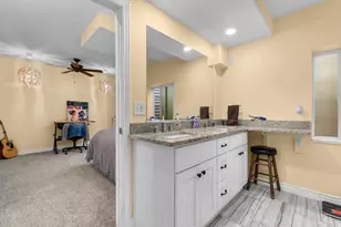 401 W Election Rd S, Draper, UT 84020 - Photo 31