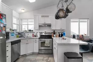 401 W Election Rd S, Draper, UT 84020 - Photo 17