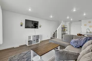 291 E Serenity Ave, Tooele, UT 84074 - Photo 3