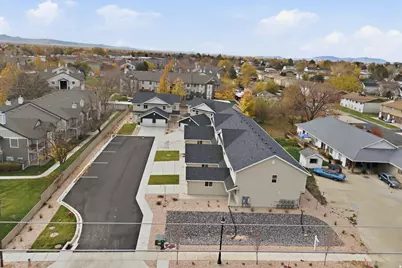 1621 N Angel St W, Layton, UT 84041 - Photo 25