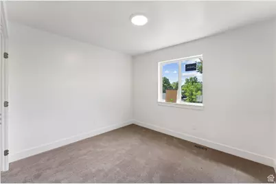 1621 N Angel St W, Layton, UT 84041 - Photo 3