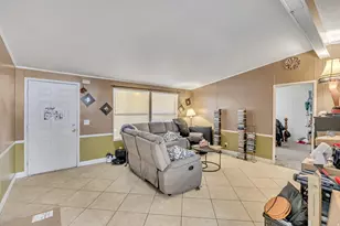 276 E Hidden View Dr, Sandy, UT 84070 - Photo 13