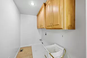 1215 S Stewart St, Salt Lake City, UT 84104 - Photo 19